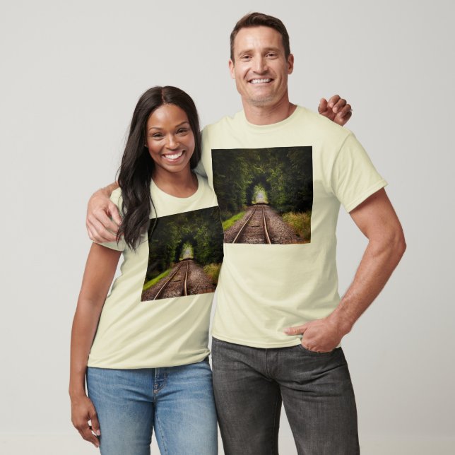 T-shirt Chemin de fer vert magnifique paysage (Unisexe)