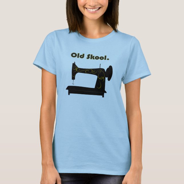 T-shirt Chemise antique de machine à coudre (Devant)