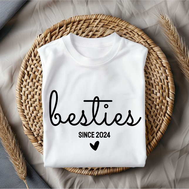 T-shirt Chemise Besties, Cadeau personnalisé pour elle, Fê (besties shirt, custom gift for her, custom name shirt, Mother’s Day shirt, best friends gift, women)