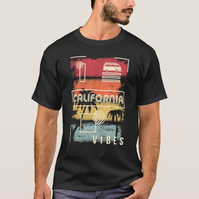 T-shirt Chemise California Vibes. Palmier De Style Rétro,  (Devant)
