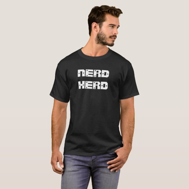 T-shirt Chemise de base de troupeau nerd (Devant entier)