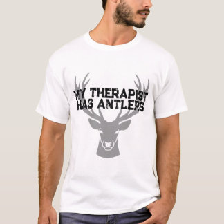 T-shirt Chemise de chasse au cerf Mon thérapeute a des boi
