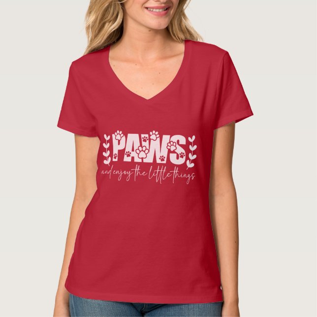 T-shirt chemise de chien de col v (Devant)