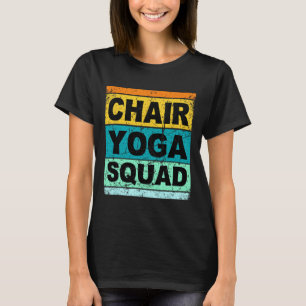 T-shirt Chemise de l'équipe de yoga rétro sur chaise Drôle