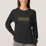 T-shirt Chemise de mariée Vegas<br><div class="desc">Tee de Las Vegas en or classique et noir style marquee célébrité pour la mariée qui aime faire la fête à Vegas! Plus de styles de t-shirts disponibles. Tee - shirts disponibles pour toute la fête de la mariée.</div>