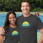 T-shirt Chemise de Pickleball personnalisée 3 lignes Texte<br><div class="desc">Debout sur le terrain avec cette chemise à pickleball personnalisée. Idéal pour les tournois,  les clubs,  les maillots de joueurs correspondants ou le jeu quotidien. Ajoutez 3 lignes de texte personnalisé - noms,  dates,  etc. ou supprimez.</div>