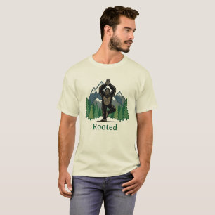 T-shirt Chemise de yoga drôle Bigfoot pose de l'arbre enra