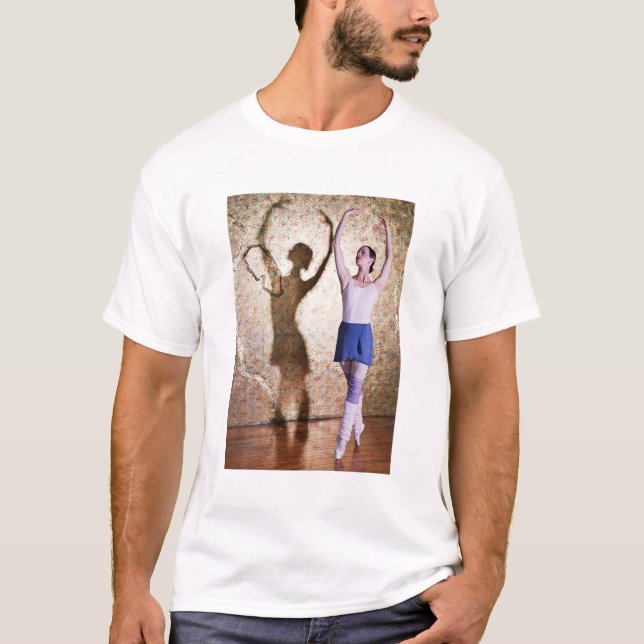 T-shirt Chemise d'en Pointe (Devant)
