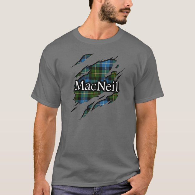 T-shirt Chemise d'esprit de tartan de MacNeil de clan (Devant)