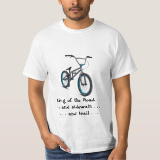 T-shirt Chemise faisante du vélo