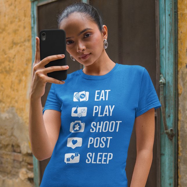 T-shirt Chemise Femme Gamer sur les médias sociaux (Créateur téléchargé)