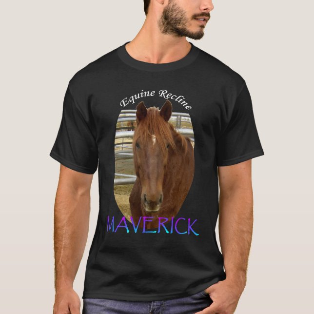 T-shirt Chemise foncée non-conformiste (Devant)