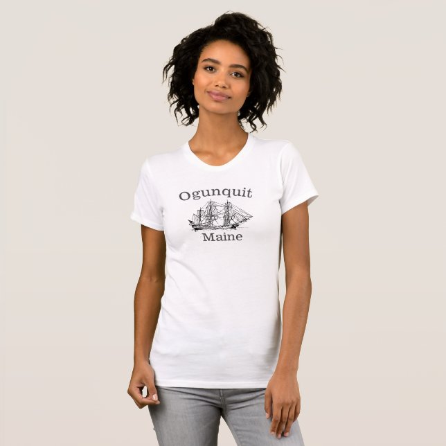 T-shirt Chemise grande de bateau d'Ogunquit Maine, femmes (Devant entier)