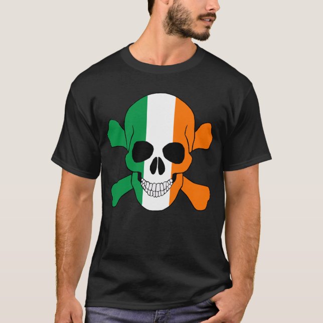 T-shirt Chemise Irlandaise Drapeau Crâne Et Crossbones (Devant)