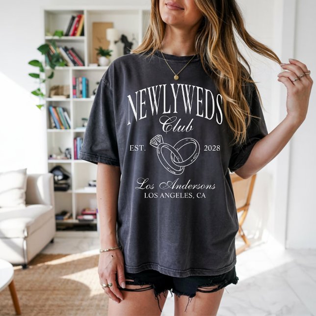 T-shirt Chemise personnalisée pour les jeunes mariés, corr (mr and mrs shirt, honeymoon shirt, matching shirt for married couple, wedding gift for couple,)