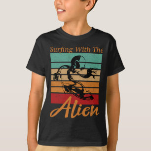 T-shirt Chemise Surfing With The Alien Clic Vintage