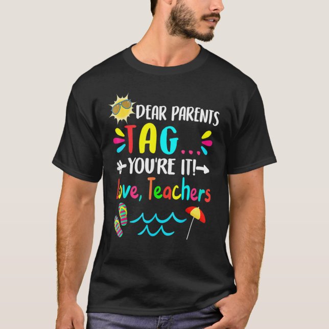 T-shirt Chers parents Étiquette Vous êtes ça l'amour Ensei (Devant)
