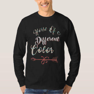T-shirt Cheval D'Un Humour De Couleur Différent Amusant