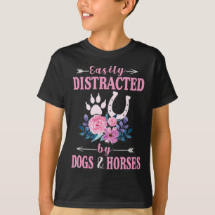 T-shirt Cheval facilement distrait par les chiens et les c