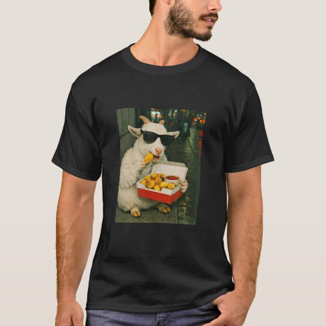 T-shirt Chèvre mangeant un nugget de poulet Mème Rétro Urb (Devant)