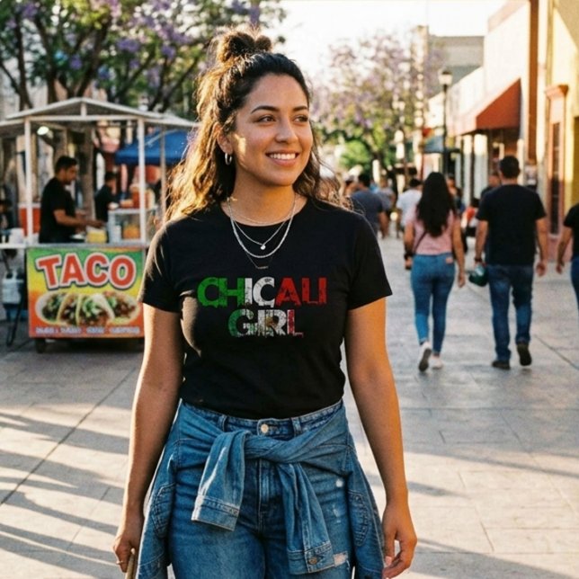 T-shirt Chicali Fille de Mexicali (Chicali Mexicali Girl tshirt)