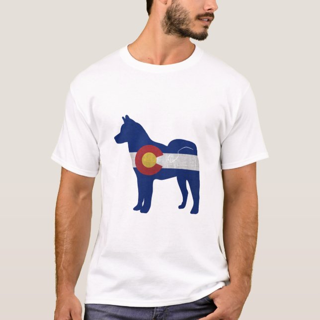 T-shirt Chien Akita race Silhouette Colorado Drapeau (Devant)