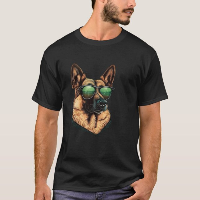 T-shirt Chien berger avec lunettes de soleil vertes (Devant)