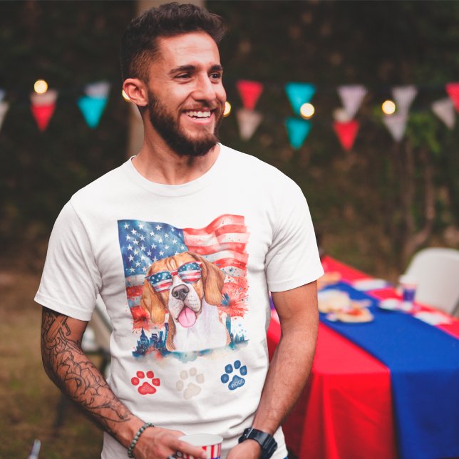 T-shirt Chien blanc rouge et bleu Beagle 4 juillet américa (Créateur téléchargé)