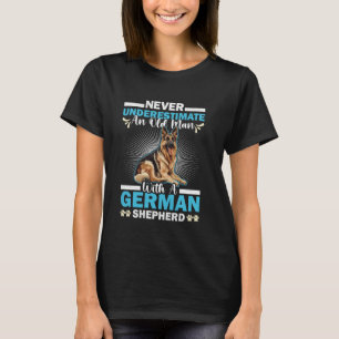 T-shirt Chien de berger N'UNDERESTIMEZ JAMAIS UN VIEIL HOM
