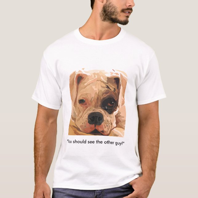 T-shirt Chien de boxeur avec un oeil au beurre noir (Devant)