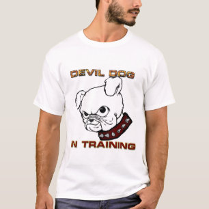 T-shirt Chien de diable dans la formation