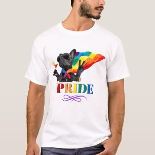 T-shirt Chien de la fête de la fierté dans Rainbow Cape
