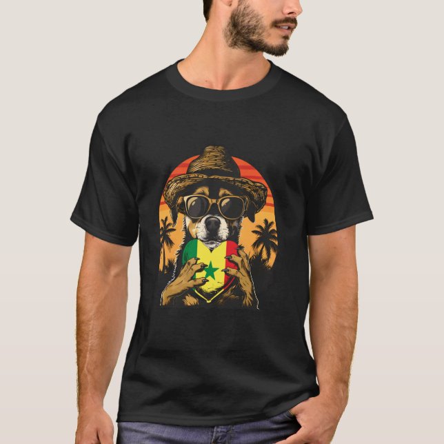 T-shirt Chien du Sénégal Drapeau sénégalais Coucher de sol (Devant)