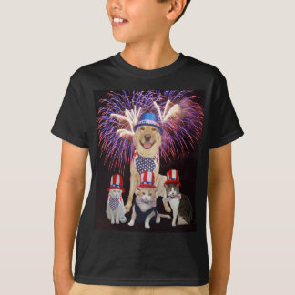 T-shirt Chien et chats drôles 4 juillet