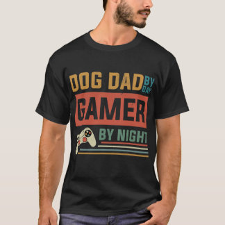 T-shirt Chien Papa Par Joueur De Jour Par Jeu De Amoureux