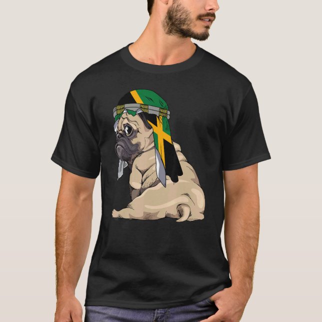 T-shirt Chien   Pug Mignon Rétro Drapeau Jamaïque Fierté (Devant)