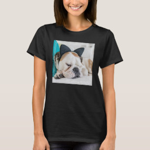 T-shirt Chien somnolent des images   de Getty avec le