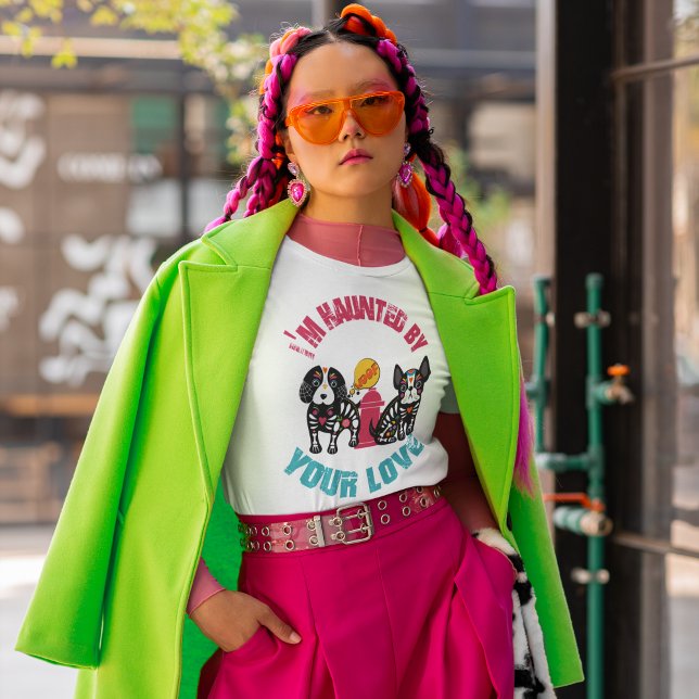 T-shirt (Chiens) Je suis hantée par ton amour Halloween (Créateur téléchargé)