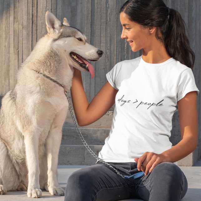 T-shirt Chiens supérieurs aux gens | Amoureux des chiens d (Créateur téléchargé)