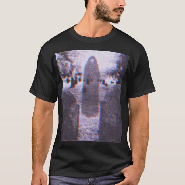 T-shirt Chiffre de Black Cloak dans le cimetière (Devant)