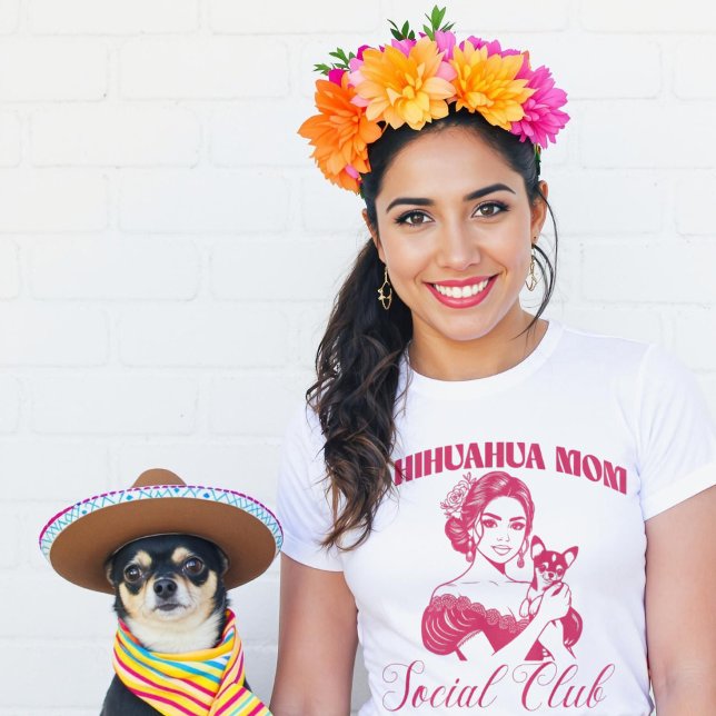 T-shirt Chihuahua Chien Maman Club Social Femmes (Chihuahua Dog Mom Social Club Women T-Shirt.)