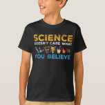 T-shirt Chimie et physique Scientifique Sciences Thème<br><div class="desc">Futur cadeau de chercheur pour Science Lover. Chimie et physique Scientifique Sciences Thématique.</div>