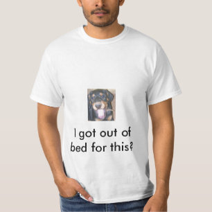 T-shirt Chiot de dobermann de Rio, baîllement, somnolent