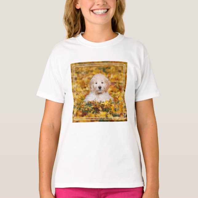 T-shirt Chiot De Goldendoodle En Feuilles D'Automne (Devant)