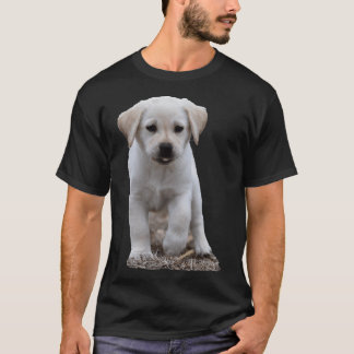 T-shirt Chiot De Laboratoire Jaune Essayant De Se Tenir