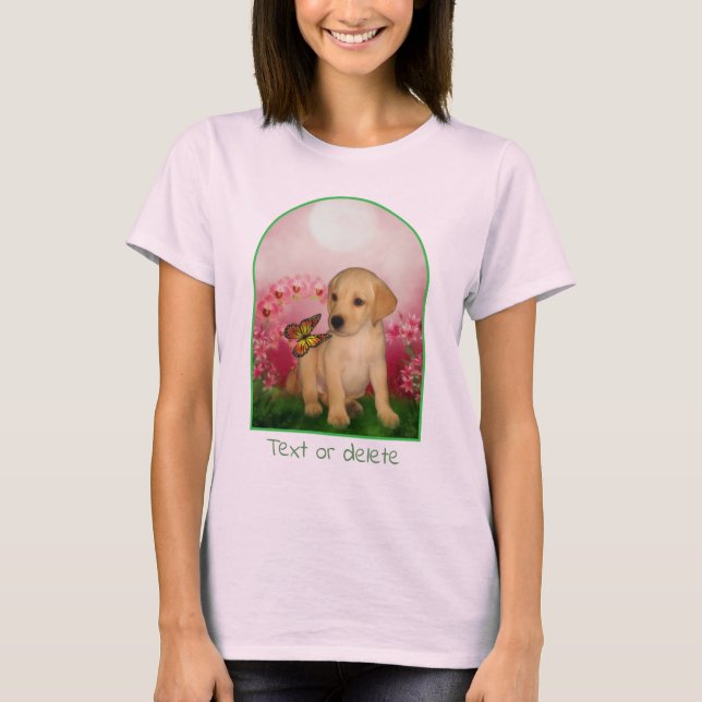 T-shirt Chiot Labrador jaune Papillon Fleur de lys Fleurs  (Devant)