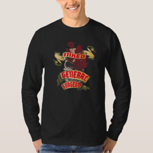 T-shirt Chirurgien général tatoué crâne et roses rouges Ta