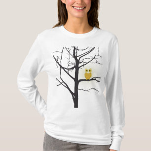T-shirt Chouette brillante assise sur une branche d'arbre 