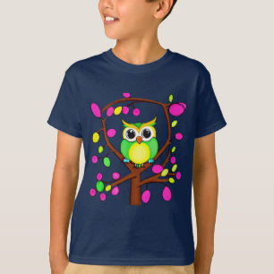 T-shirt Chouette joyeuse dans un arbre multicolore