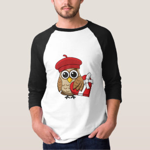 T-shirt Chouette mignonne avec béret rouge et boîte cardia
